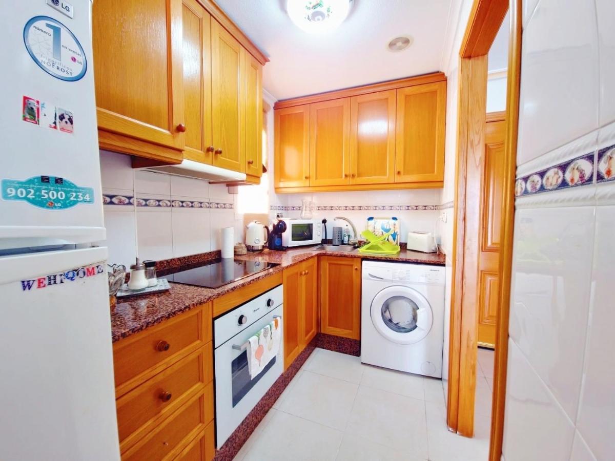Apartament The Prestige Torrevieja Atico Con Barbecoa Zewnętrze zdjęcie