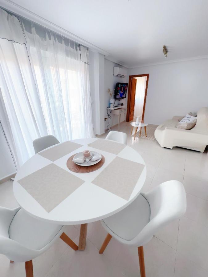 Apartament The Prestige Torrevieja Atico Con Barbecoa Zewnętrze zdjęcie