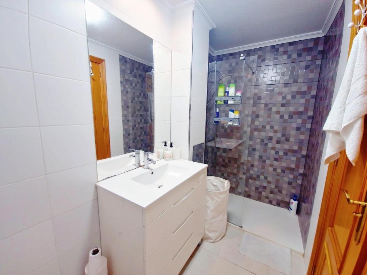 Apartament The Prestige Torrevieja Atico Con Barbecoa Zewnętrze zdjęcie