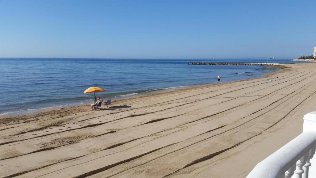 Apartament The Prestige Torrevieja Atico Con Barbecoa Zewnętrze zdjęcie